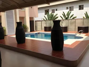 Grandbee Suites - Image 2