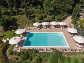 Apartment in Tuscany with Pool & Garden - Image 5