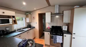 Peaceful Whitley Bay Getaway with Shared Indoor Pool - Image 4
