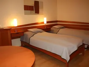 Posticum Guesthouse - Image 4