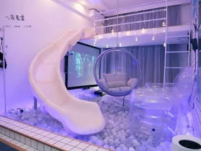 First Encounter Themed Influencer Hotel (Jiangbei University Town North Station Branch) - Image 5