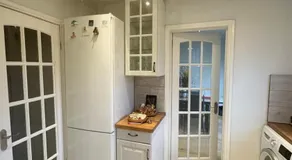 Single room in Croydon luxury spacious home - Image 3