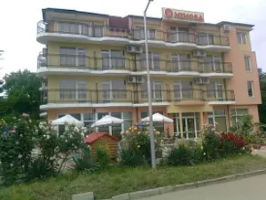 Family Hotel Mimosa - Image 1
