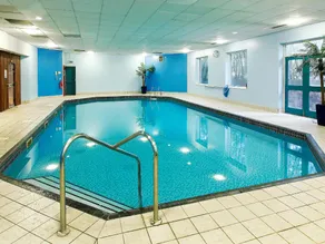 Mercure Chester North Woodhey House Hotel - Image 4