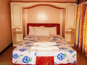 Cordova Home Village Resort - Image 3