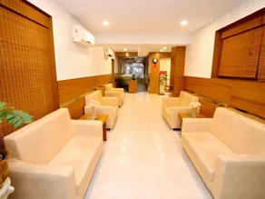 Hotel Crestwood - Image 4