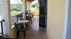 Rose Garden Rooms - Image 3