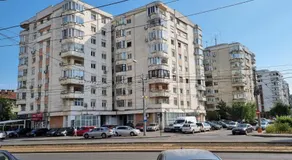 Central Residence - Image 2