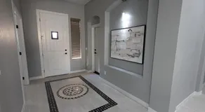 Spacious 5 BD Luxury Getaway Near Westgate - Image 4