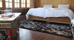 New Moon Guest House - Image 2