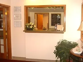 Red Carpet Inn Syracuse Airport - Image 5