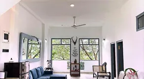 Far view villa - Image 3