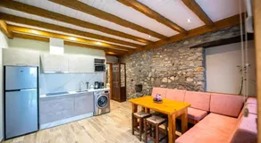 Apartamentos La Lozana - Image 2