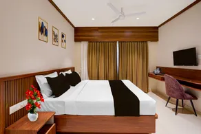 Super Townhouse Oak Turahalli Forestview Bansankari - Image 4
