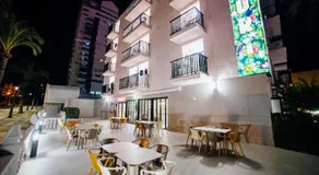 Apartamentos Palm Court - Image 5