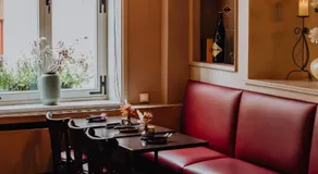 Hotel Rose Red - Image 2