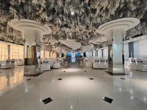 Anlu Phoenix Lake Hotel - Image 4