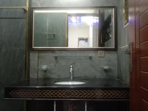 Gujrat Guest House - Image 2