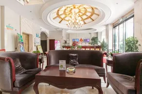 GreenTree Inn JiangSu WuXi YangJian XiHu Road Express Hotel - Image 3