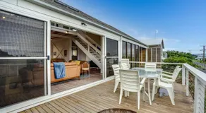 The Glass House 103 Bristow-Smith Ave Goolwa South - BYO Linen - Image 5