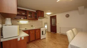Gyulai Brill Apartman - Image 2