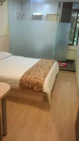 Si Ji Ru Chun Hotel - Image 2