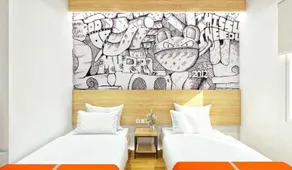 The City Hotel - Image 2