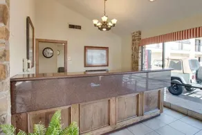 Western Inn - Image 3