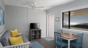 South Beach Inn - Cocoa Beach - Image 2