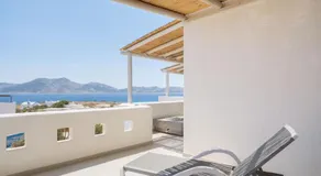 Paradise Hotel - Image 5