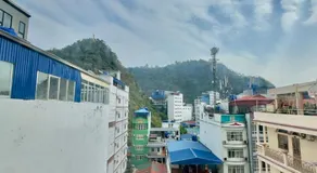 Văn Phượng Hostel - Image 3