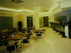 Hotel Ciudad de Fuenlabrada - Image 3