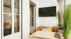 Flores'Old Town - Elegant studio with roomy patio - Image 3