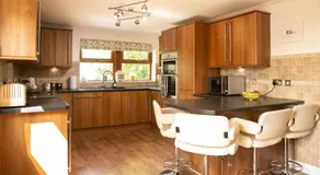 Modern Family Home - Gateway to Yorkshire - Image 3