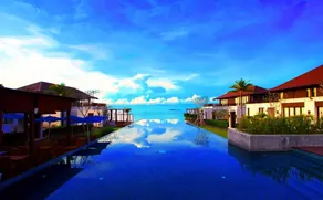The Oriental Beach Pool Villa and Village - Image 2