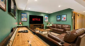 Peterson Acres 3 Bedroom Home by NW Comfy Cabins by RedAwning - Image 3