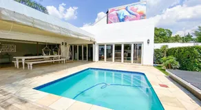 TCS on Lynnwood Guesthouse - Image 2