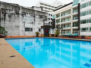 Eastiny Plaza hotel - Image 4