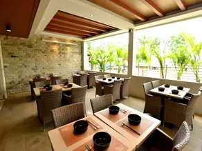 Hotel Omega Karawang - Image 5