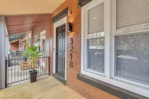 W Oxford St Gem 2b Apartmnt Central City - Image 3