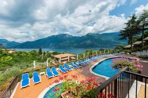 Apartment in Limone with balcony or terrace - Image 2