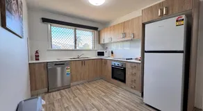Spacious 4-Bedroom Home in Belgian Gardens - Image 4