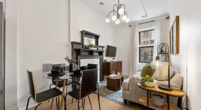 3BR Harlem Stay with Washer with Dryer - Image 3