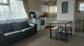 Chalet 59 Florida Holiday Park Hemsby - Image 2