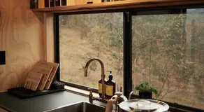 Beach Front Off-Grid Cabin on Kangaroo Island - Xanthe - Image 4