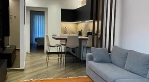 Luxury Apartment - Image 2