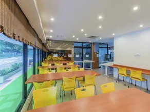 Hotel Supreme - Image 5