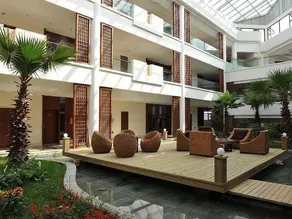 Tangpo Hot Spring Resort - Image 2