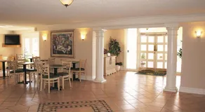 La Quinta Inn by Wyndham Clute Lake Jackson - Image 5