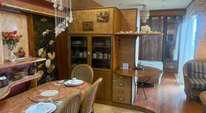 OSTDONKS HOME Mactan Condo - Image 3